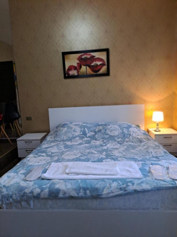Hotel 6 Old Tbilisi Esterno foto